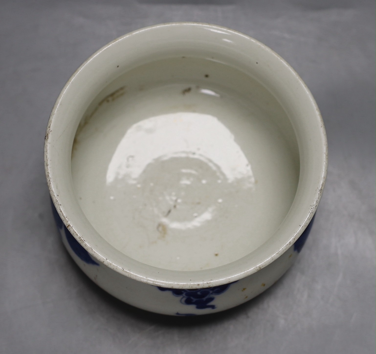 A Chinese blue and white ‘lion-dog’ censer, 10cm tall